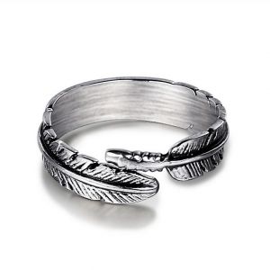 2021 New Feather titanium steel ring Personalized retro women's punk ring jewelry 